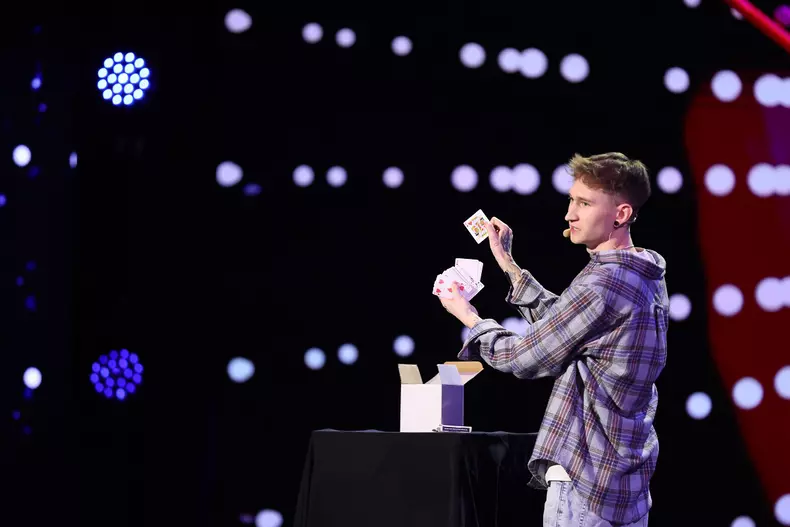 alex-furman-romanii-au-talent-5