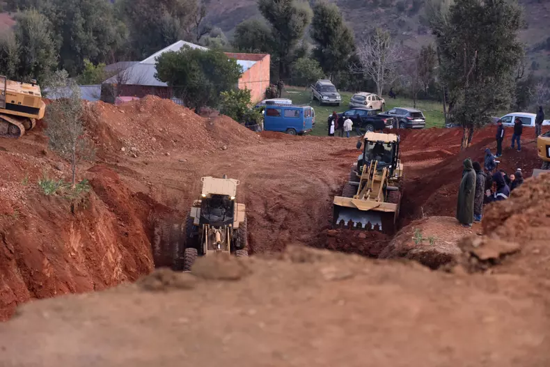 Rescue operations for child who fell into a well