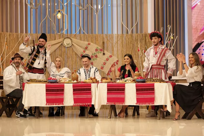 neata-cu-razvan-si-dani-de-paste-1