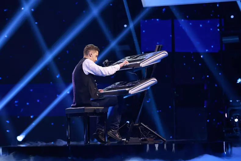 emanuel-ion-calificat-in-finala