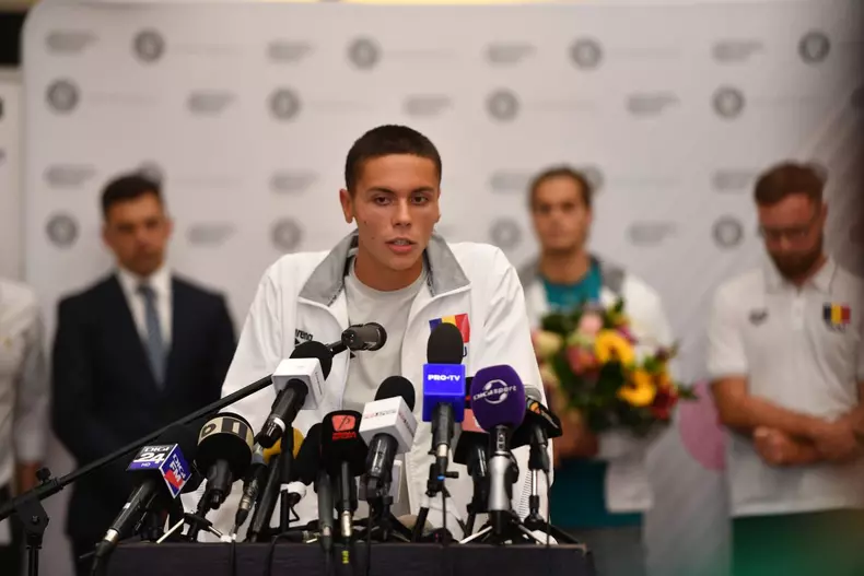 david-popovici-revenire-in-romania-2-1