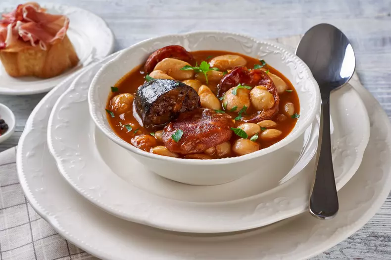 Authentic,Spanish,Dish,Fabada,,A,Bean,Stew,With,Chorizo,And