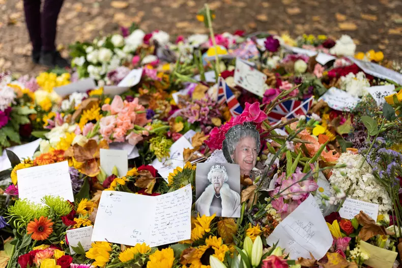 Green Park Flowers For The Queen Elizabeth II, London, United Kingdom - 16 Sep 2022