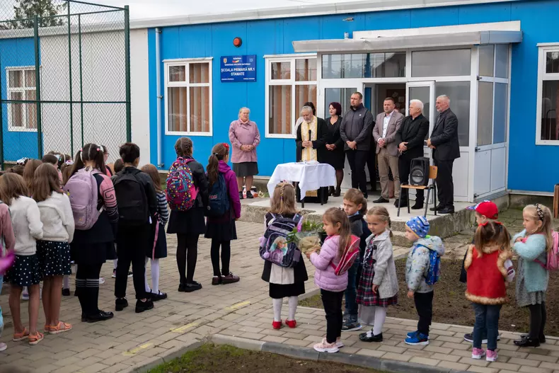 Prima zi de scoala la Stamate, Suceava