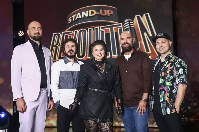 stand-up-revolution1-1