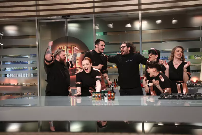 echipa-lui-dumitrescu-castigatoare