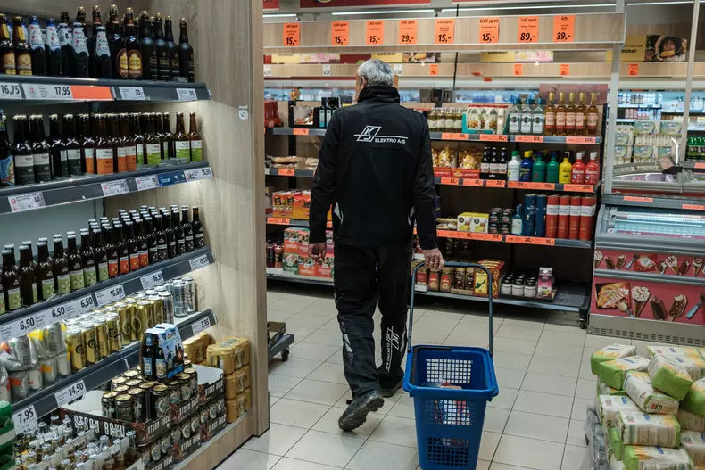 062022-08-11-17-33-57