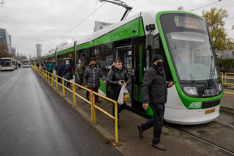 3189432629442273265517398956193934790038523n