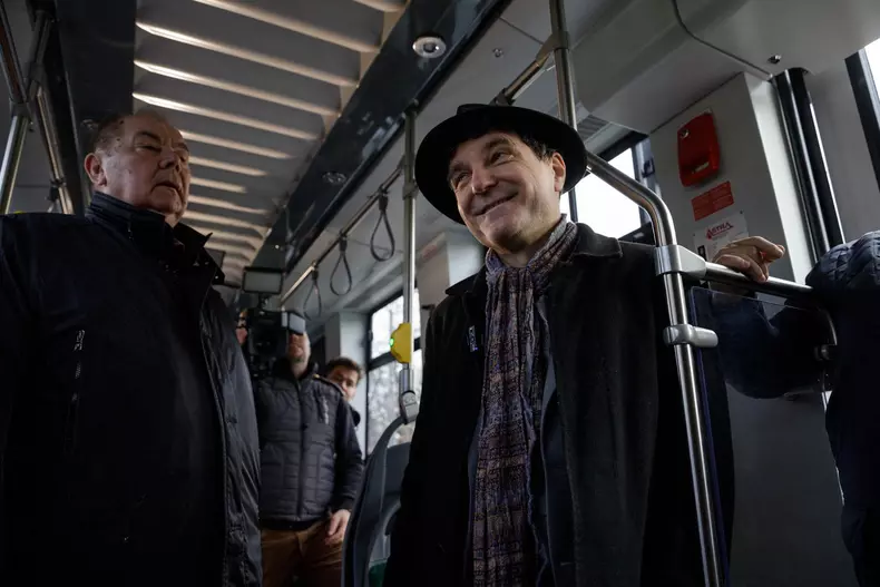 31895458012679510539258746740618634761127144n