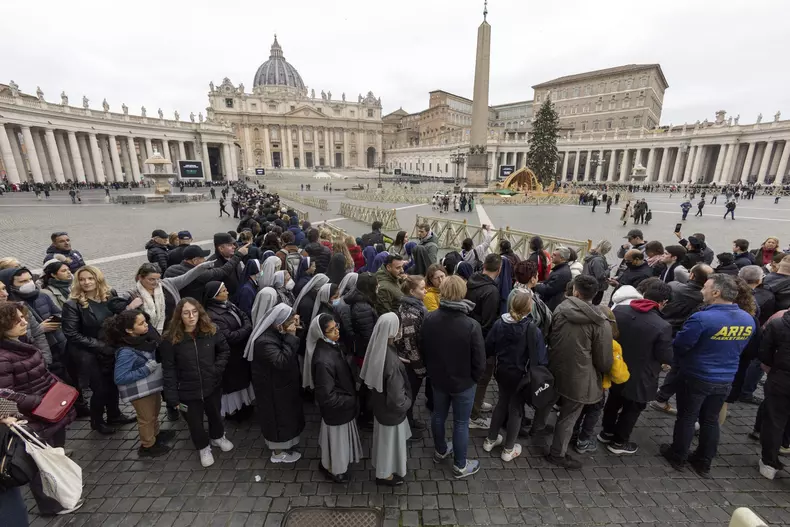 Pope Emeritus Benedict XVI's body to lie in state in St. Peter's Basilica for public viewing