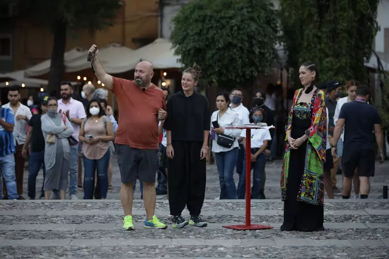 america-express-prima-editiecatalin-scarlatescu-si-doina-teodoru-au-castigat-primul-joker