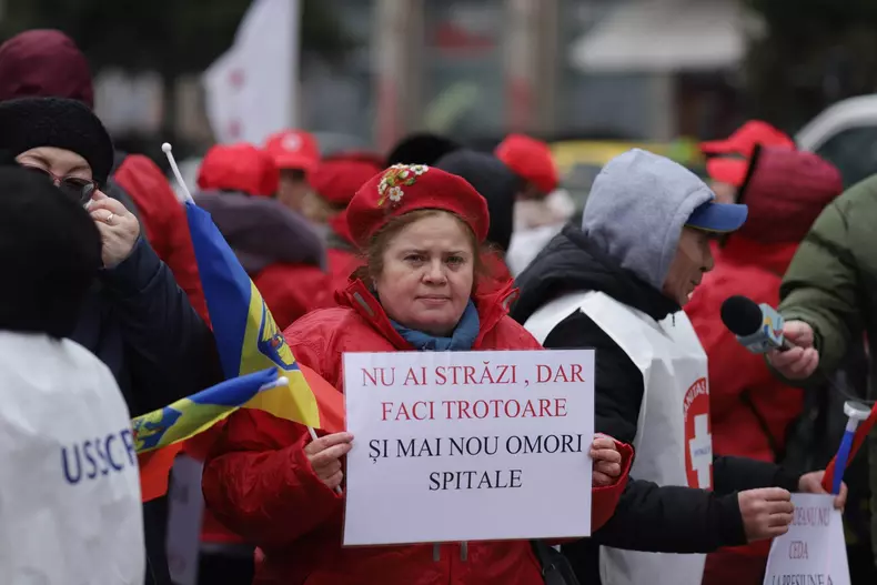 protest-sanitas-ministerul-transporturilor-3