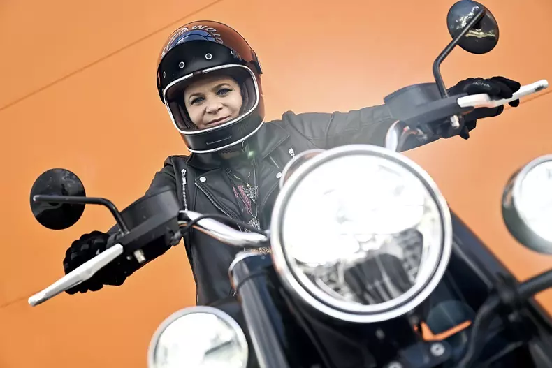 anca-sigartau-transformare-seria-lia-1