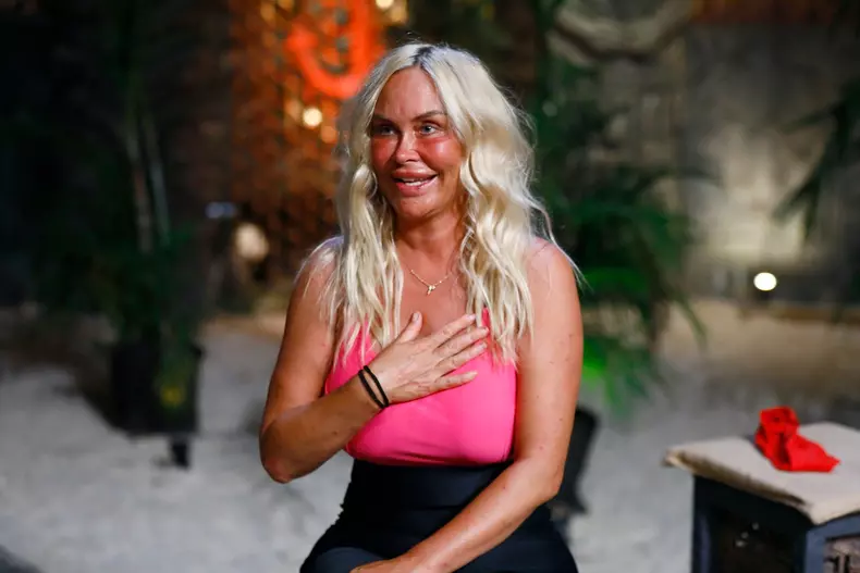 vica-blochina-survivor-6