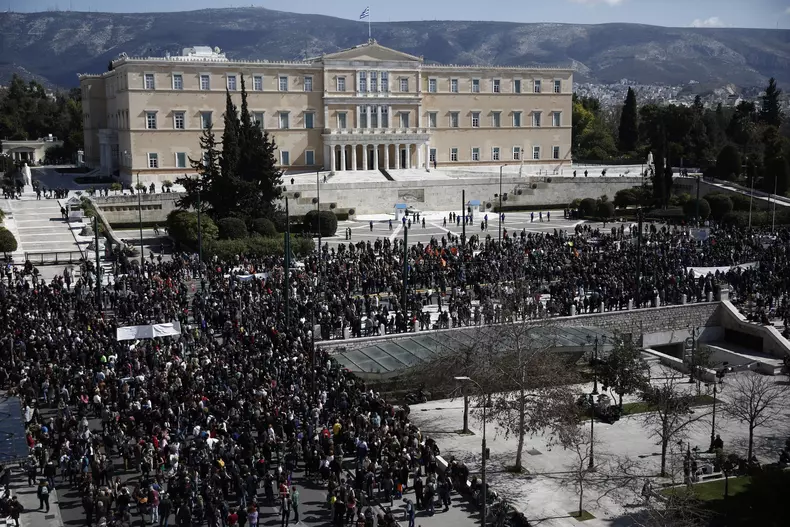 Greek unions call for 24-hour public sector strike following deadly train crash