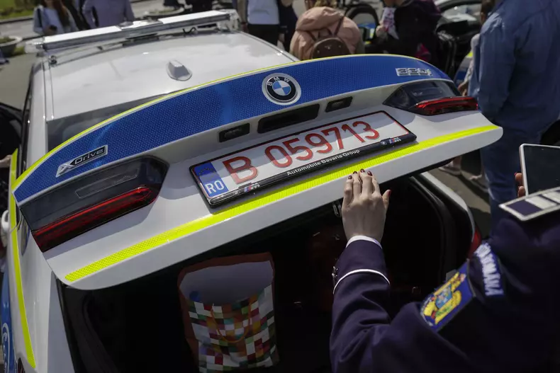 instantziuapolitiei009inquamphotosoctavganea