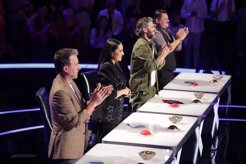 juratii-romanii-au-talent