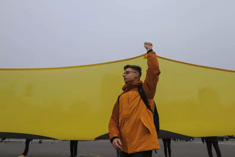 33995247724480121487105307111731095303030726n