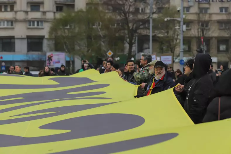 3401441951771068318744019172852004204937364n