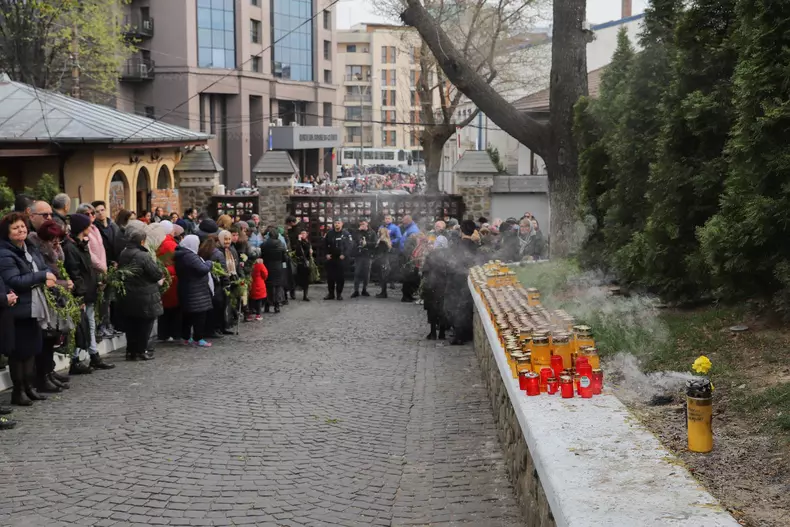 3401599129439161699657177176767495777762335n