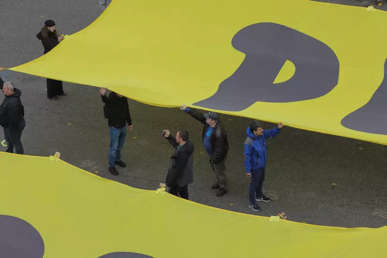 34017700916838963286895465657468085492228644n