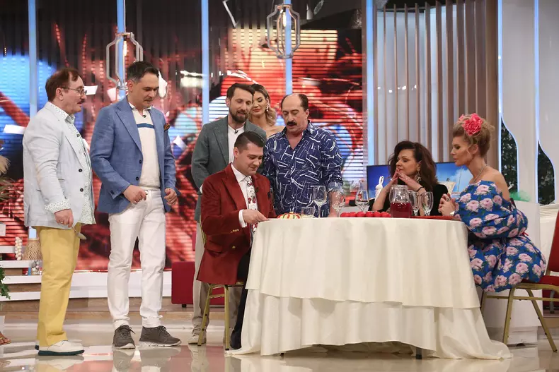 neatza-cu-razvan-si-dani-de-paste-2