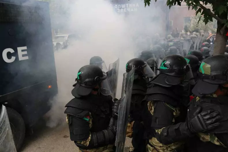 Serbians protest in northern Kosovo