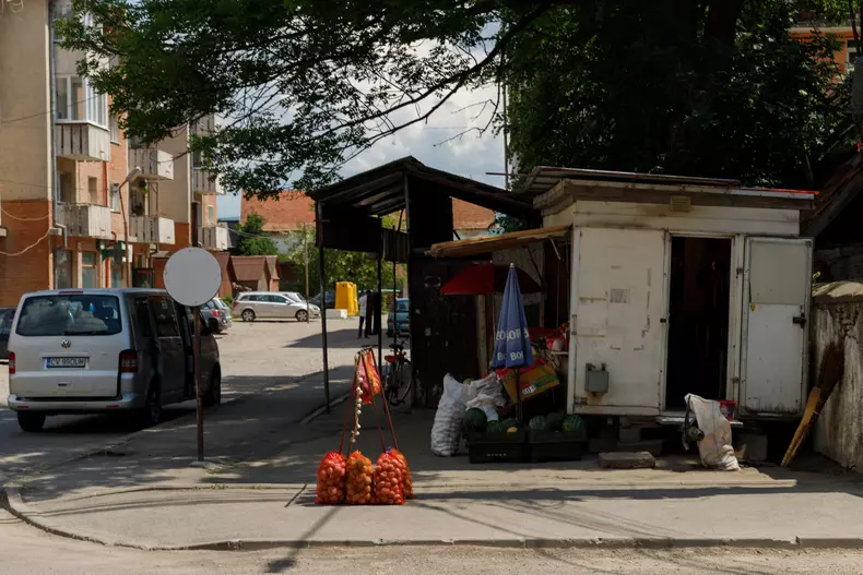 Cartofi la vânzare în Ozun