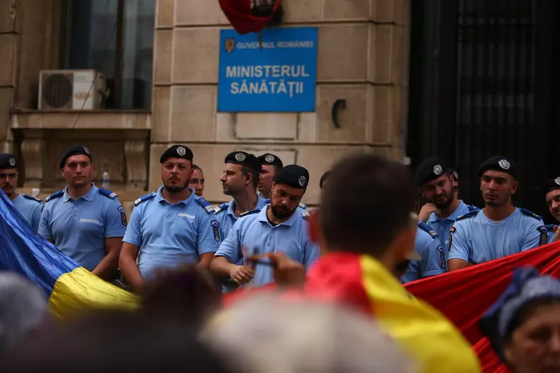 3683951832631395465138792273591992080299841n