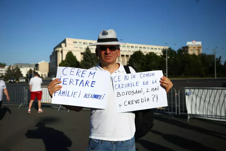 3722720393054033853741133512060623637254105n