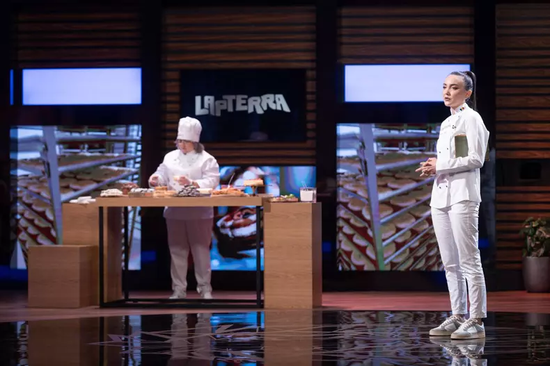 imperiul-leilor-26-septembrie-2023-andreea-druta-i-a-impresionat-pe-investitori-cu-afacerea-sa-lapterra-1