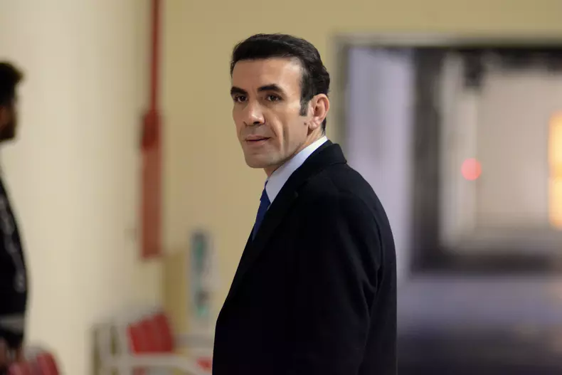 mehmet-yilmaz-ak-intunecatul-procuror-pars-din-secrete-de-familie-3