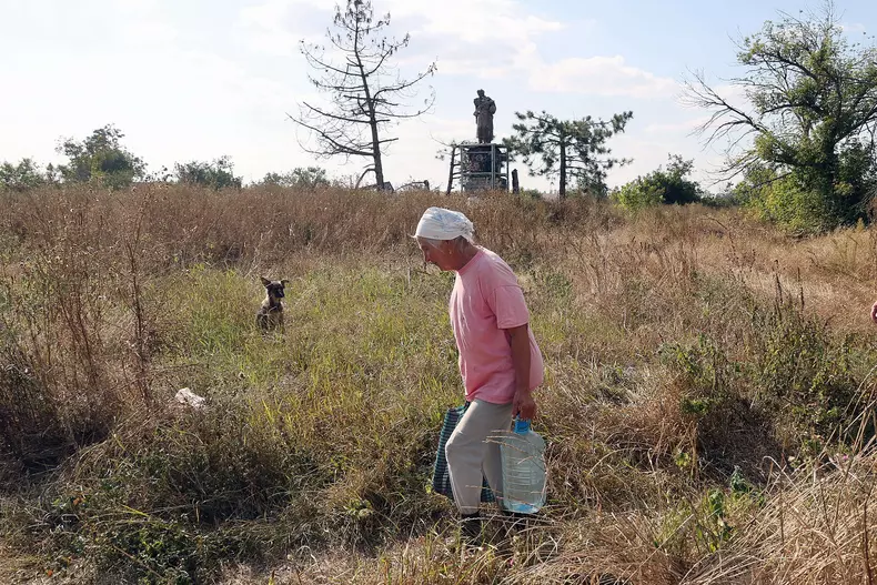 Vira Chernukha Last Inhabitant Of Dementiivka - Ukraine