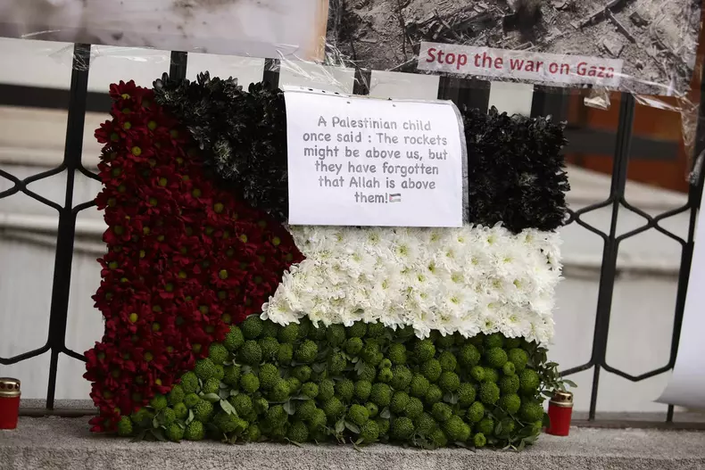 39352049619721817731535267240338579077674612n