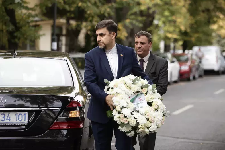 39432394765053537429096746448793458591683387n