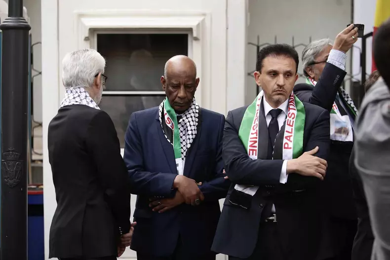 39450256016705518600988155095698666204764277n