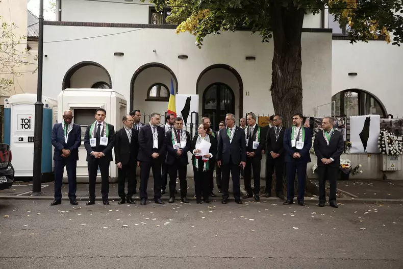 39460235412678582505445707814709208574908445n