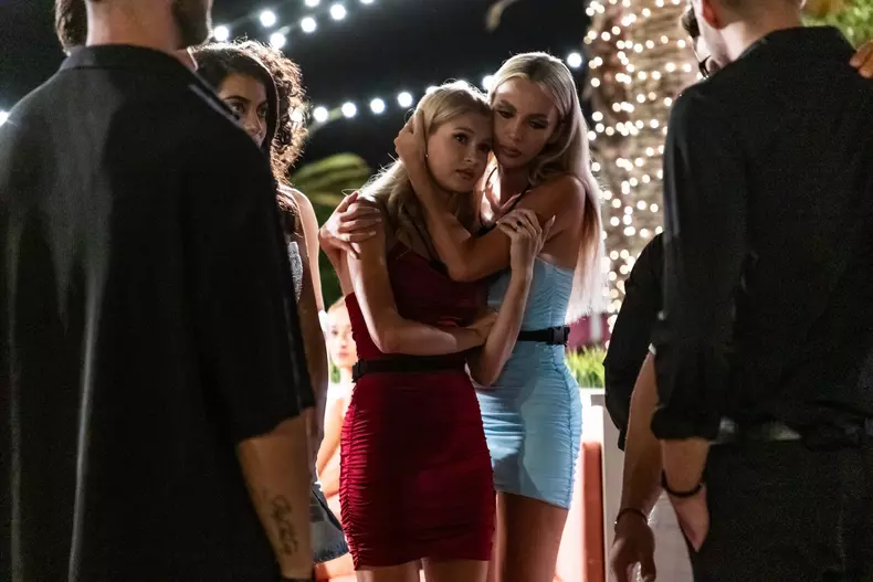 alexandra-si-anne-love-island-romania