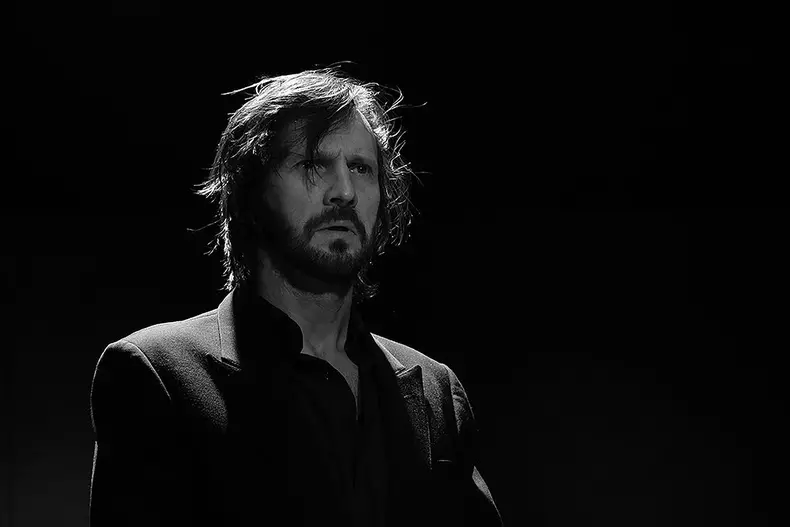 bogdan-farcas-ciomag-in-serialul-clanul-2