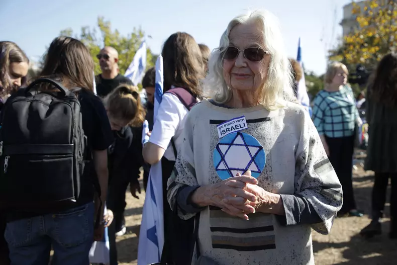 whatsapp-image-2023-10-12-at-15-08-34