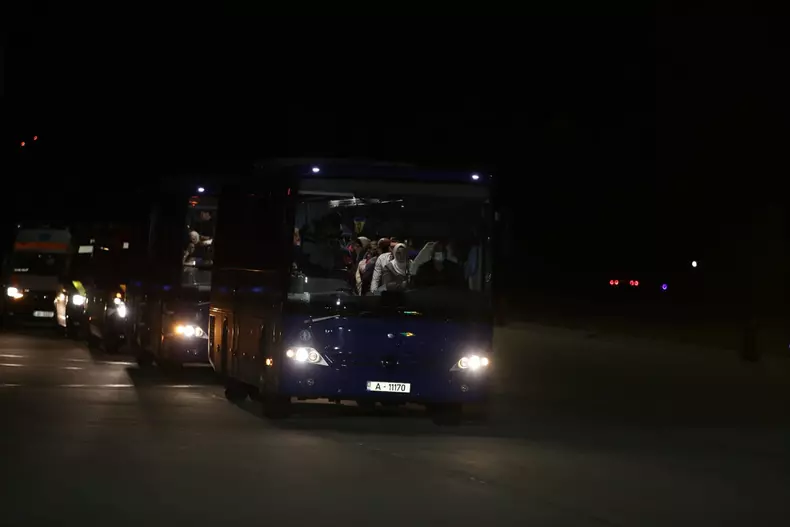 whatsapp-image-2023-11-08-at-22-33-04