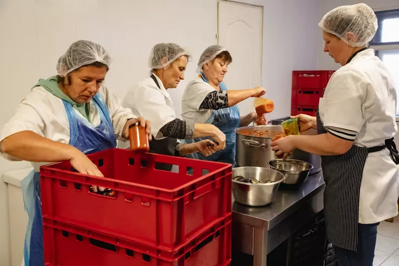 zacusca-razvan-idicel-p-37