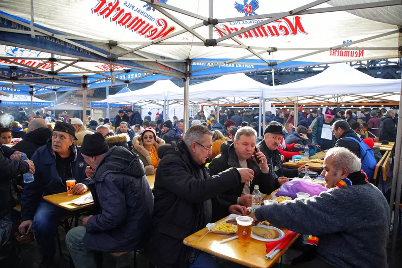 2023-12-01 11.55.16 IMG_4321