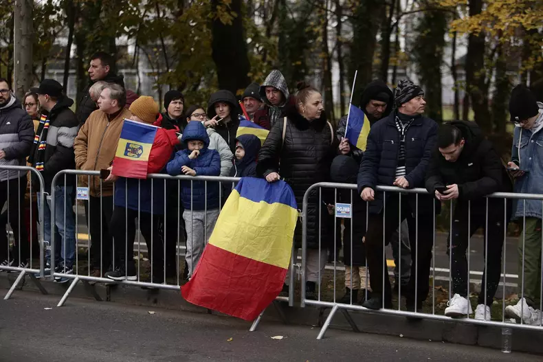 3715332898783386005952298435406485801530542n