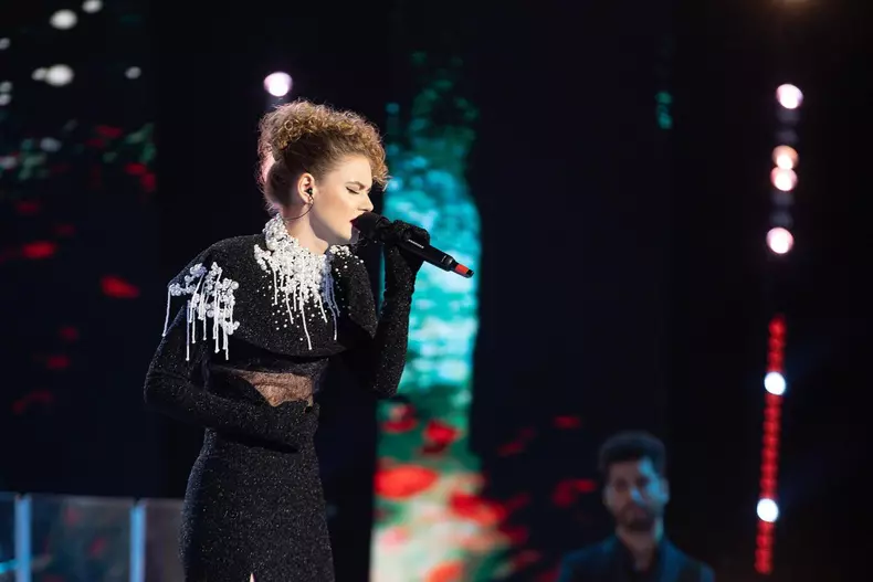 melisa-antonesi-finalista-vocea-romaniei-8