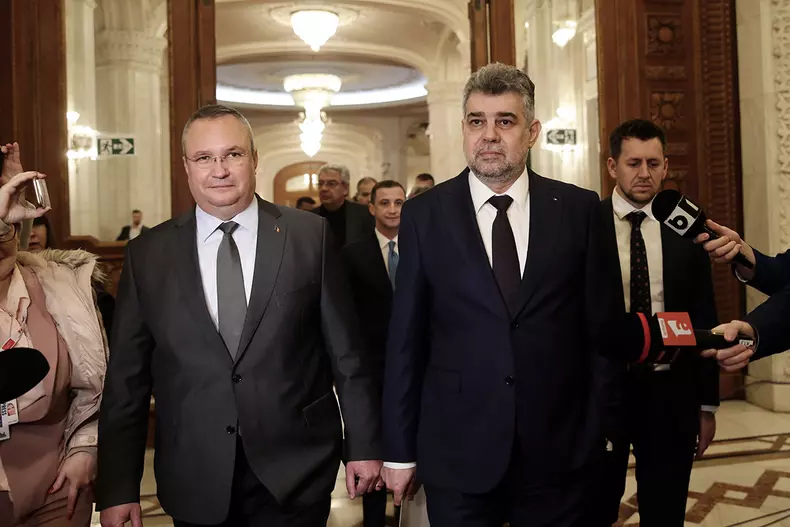 PSD și PNL trimit unii ex-prefecți în lupta pentru o funcție de șef de CJ sau de primar FOTO Dumitru Angelescu