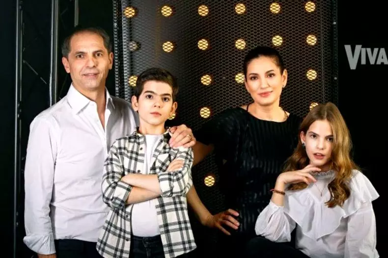 Dan Negru și familia