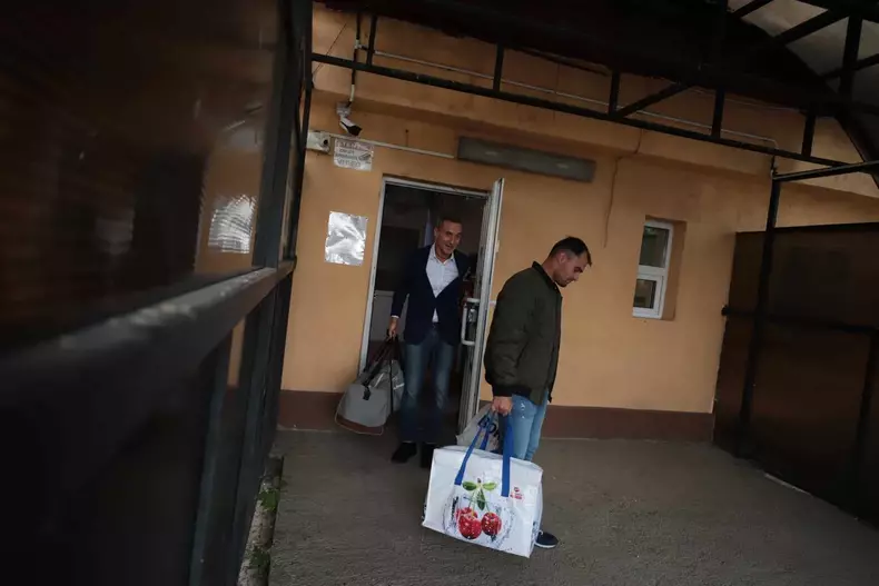 radu-mazare-eliberat-penitenciar-3