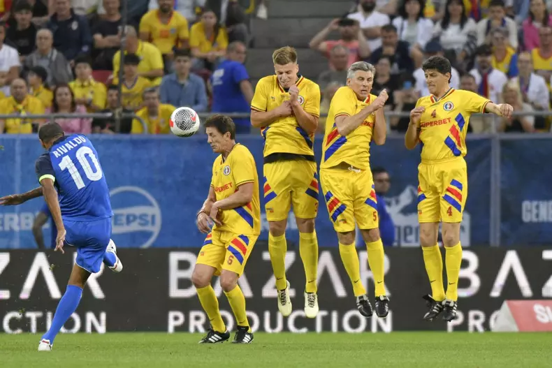 ARENA NATIONALA - MECI DE ADIO - GENERATIA DE AUR - LEGENDELE LU