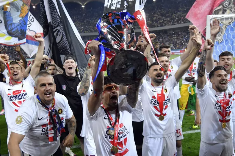 SEZON 2023/2024 - FOTBAL - SUPERLIGA - FCSB - CFR CLUJ